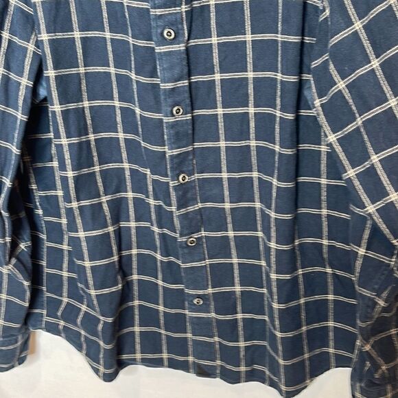 Untuckit Blue Appellation Blue Plaid Flannel Button Down Shirt. Size XL. - Picture 3 of 9